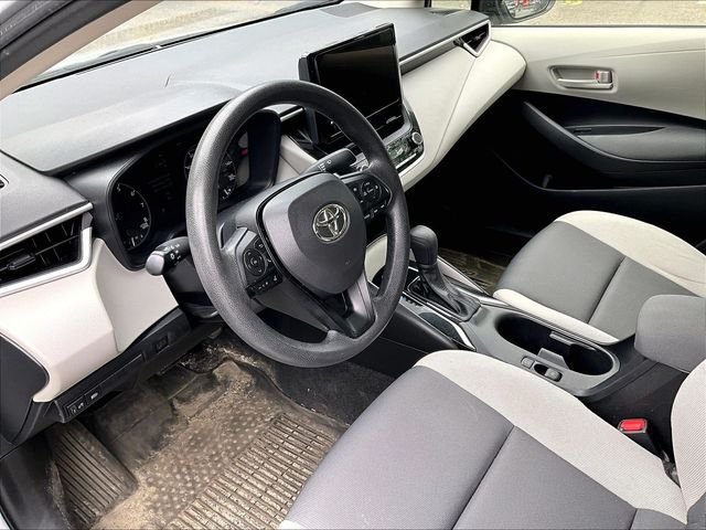 Used 2023 Silver Toyota LE image 8