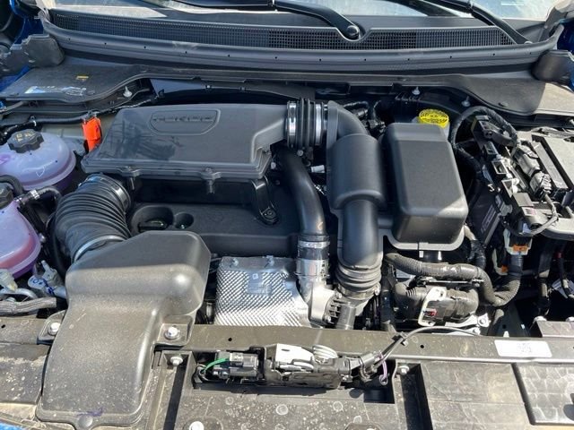 New 2026 Hydro Blue Pearlcoat Jeep Laredo image 26