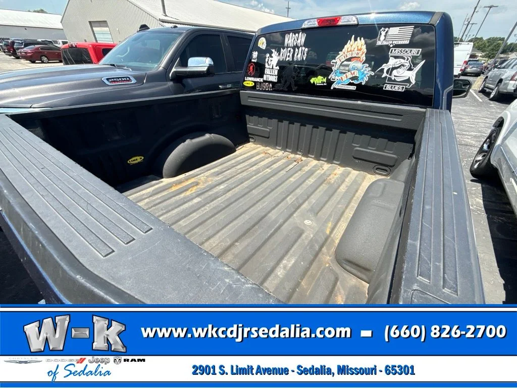 Used 2020 Blue Ford XLT image 7