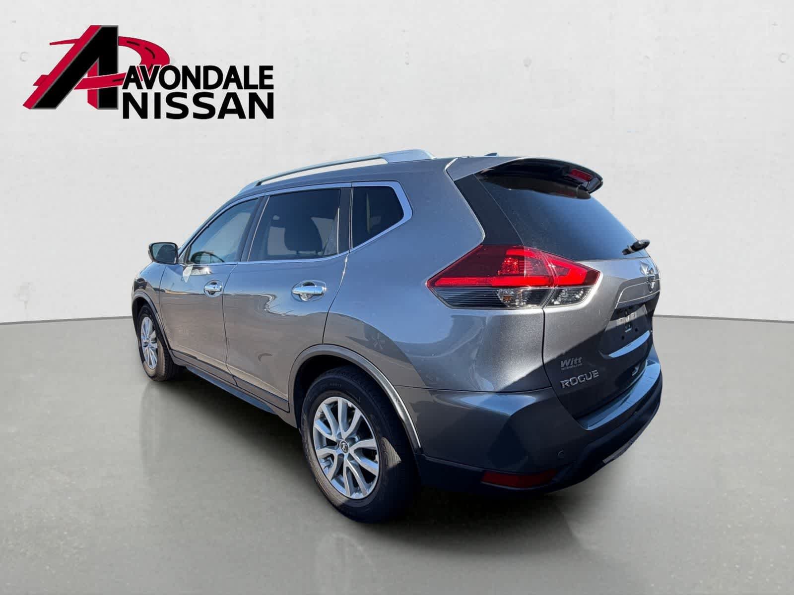 Certified Used 2020 Gun Metallic Nissan SV image 3