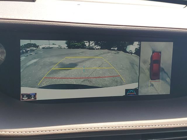Used 2018 White Lexus LS 500 image 25