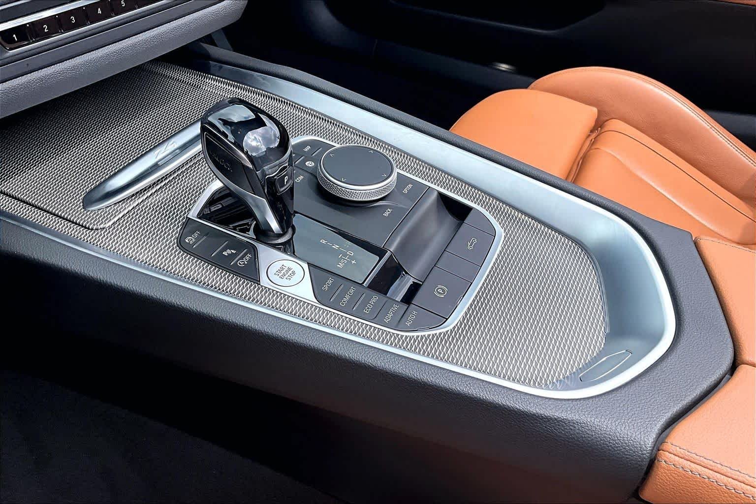Used 2021 San Francisco Red Metallic BMW sDriveM40i image 17