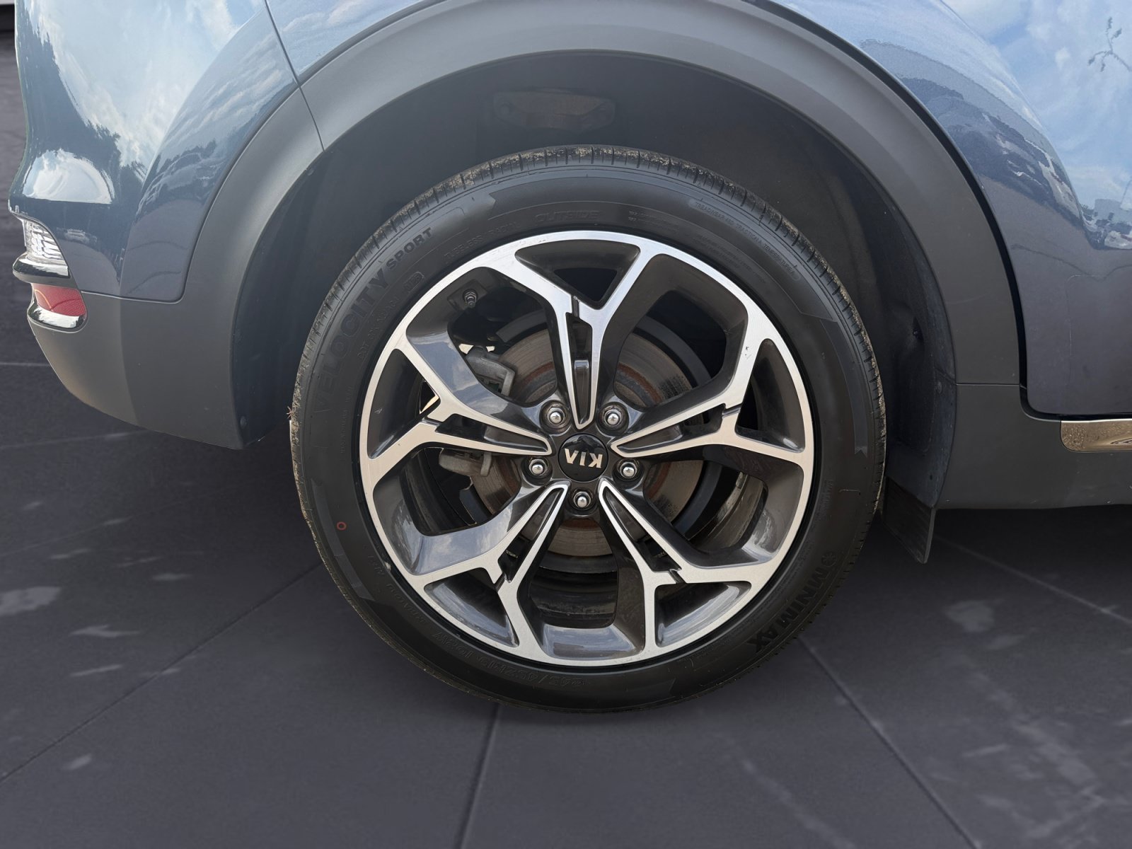 Used 2020 Pacific Blue Kia SX Turbo image 47