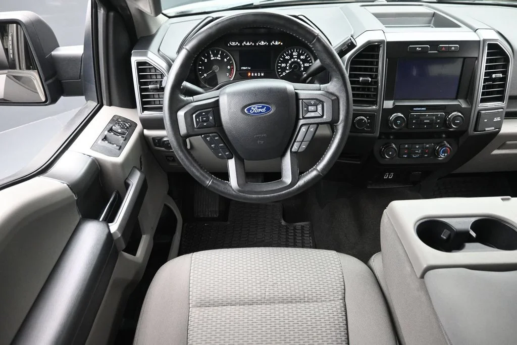 Certified Used 2020 Black Ford XLT image 12