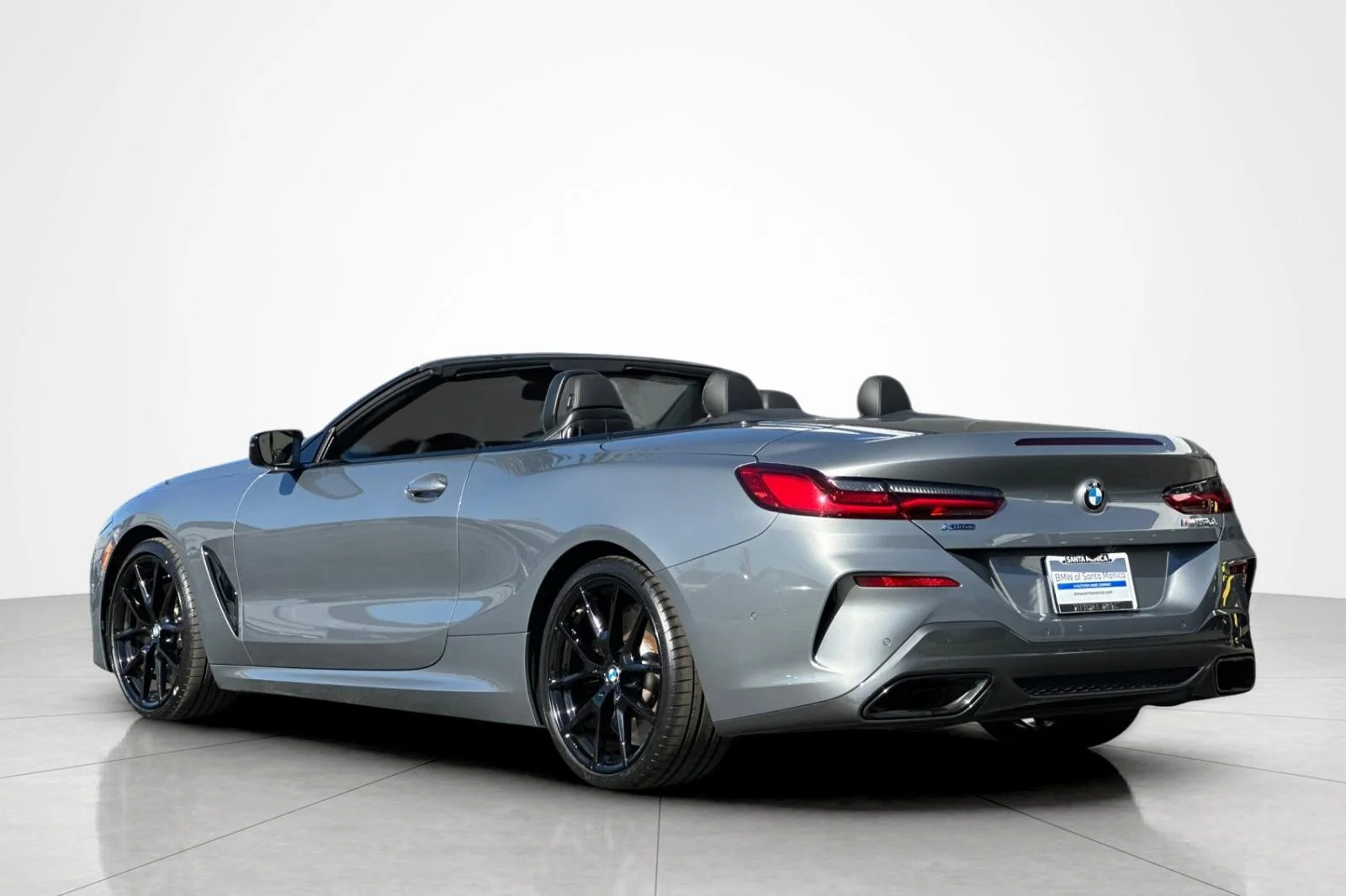 Used 2023 Skyscraper Grey Metallic BMW M850i xDrive image 3