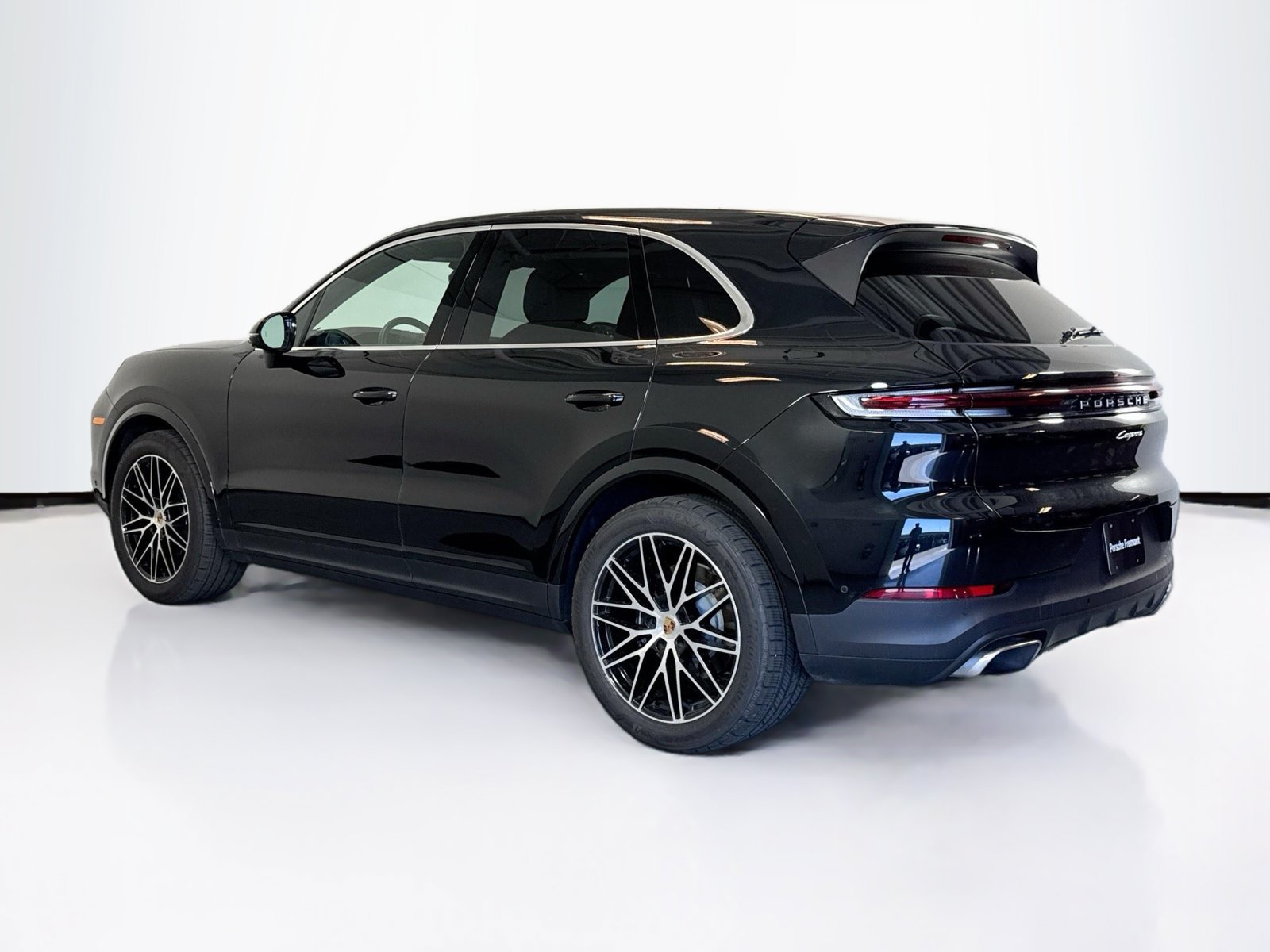 Used 2025 Chormite Black Porsche  image 3