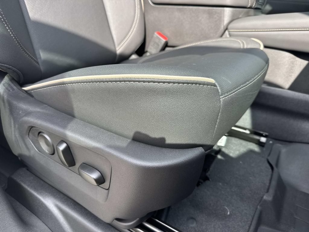2026 Chevrolet Tahoe Premier - Photo 13