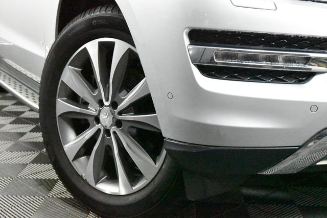 Used 2016  Mercedes-Benz GL 450 image 3