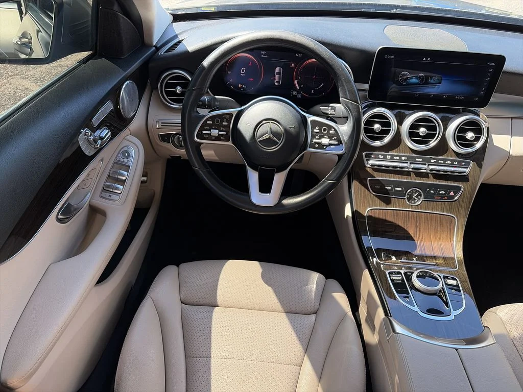 Used 2021  Mercedes-Benz C 300 image 14