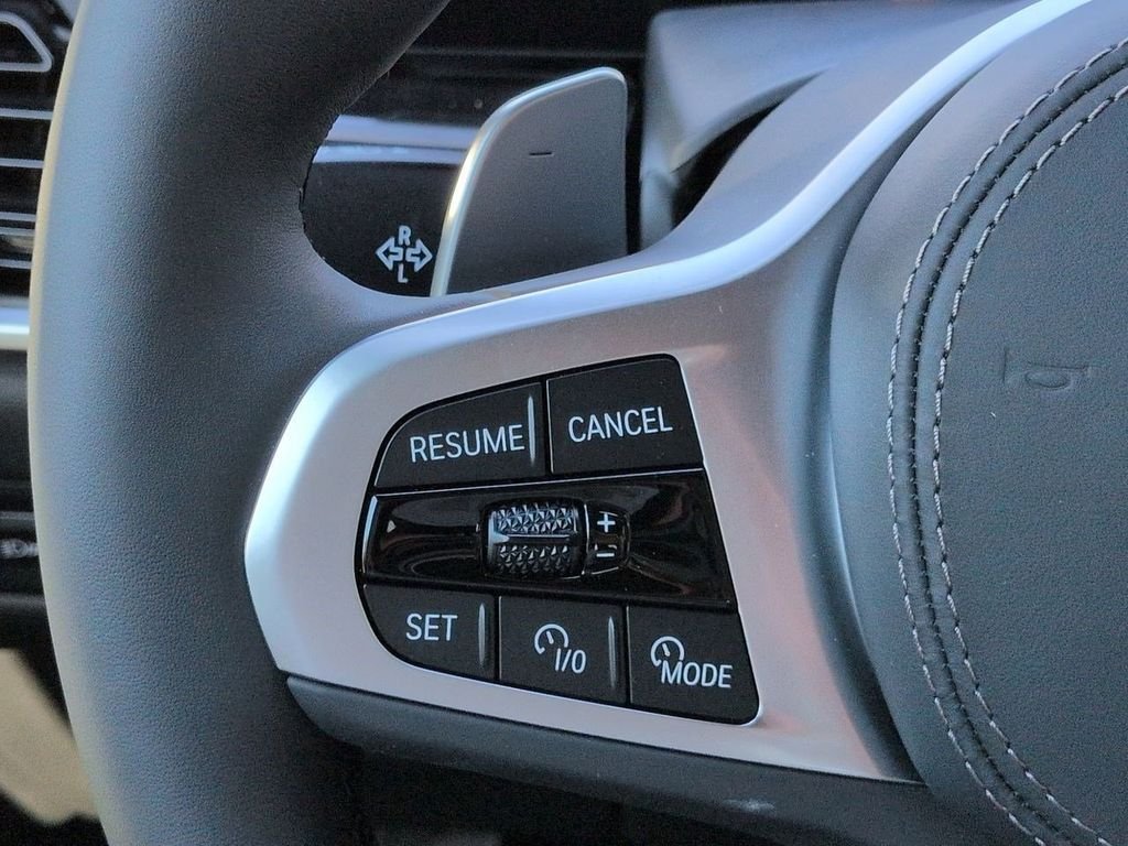 New 2026 Alpine White BMW xDrive40i image 26