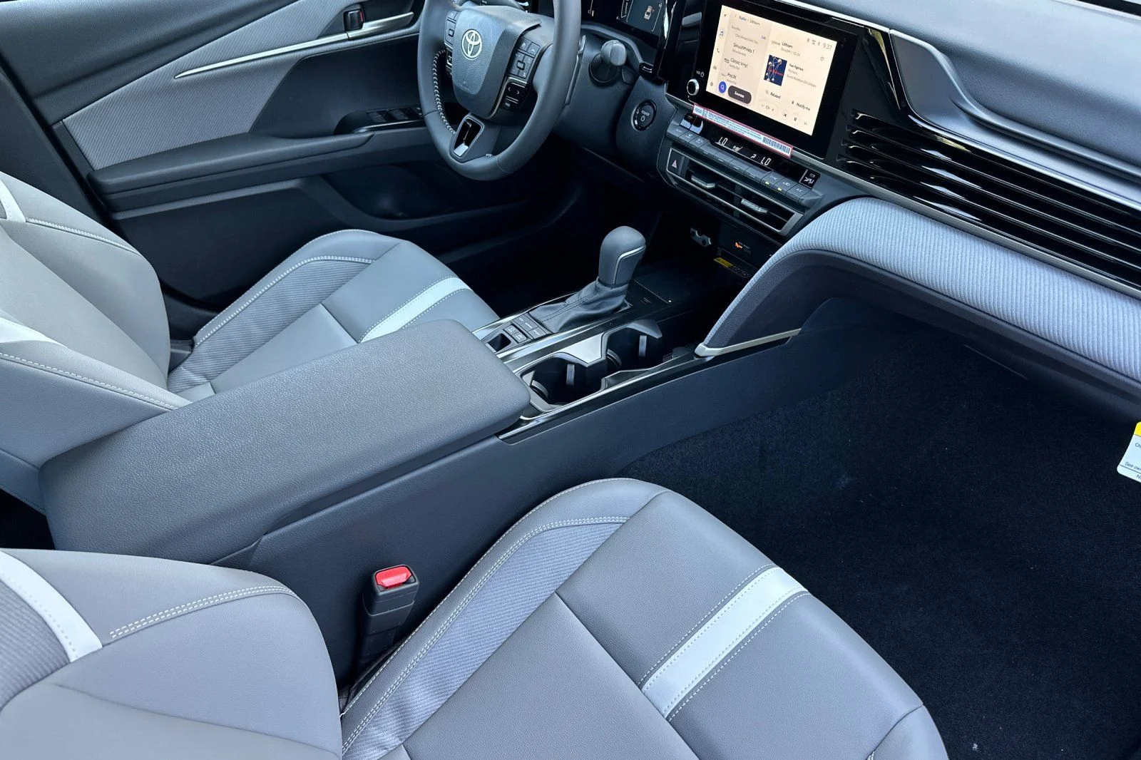 New 2026  Toyota SE image 17