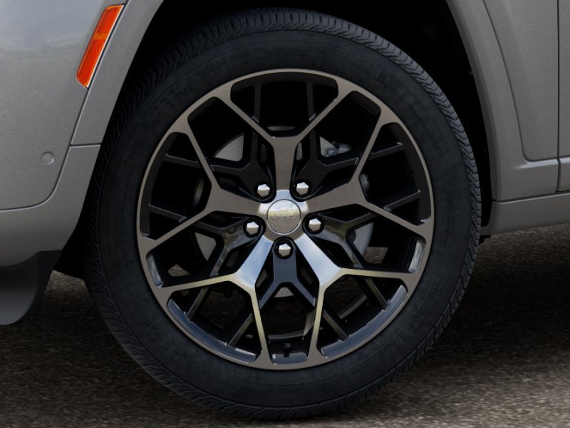 New 2026 Silver Zynith Exterior Paint Jeep Summit image 4