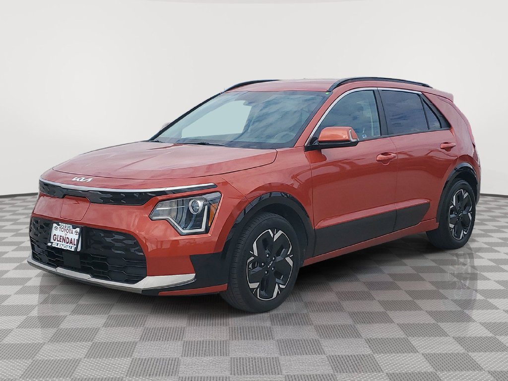 Used 2023 Kia Niro Wind with VIN KNDCR3L11P5062688 for sale in Glendale, CA