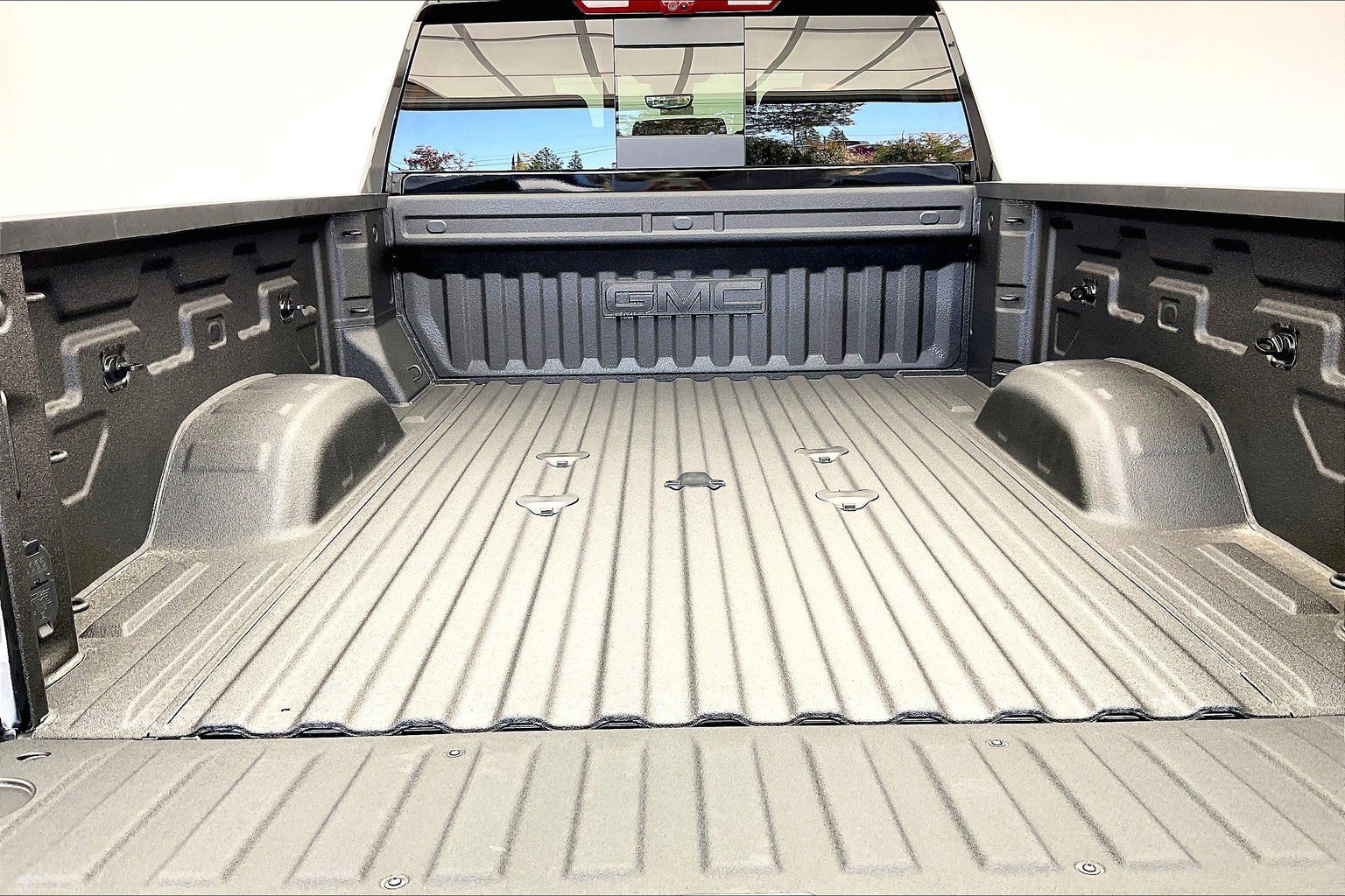 2026 GMC Sierra 2500HD Denali - Photo 11