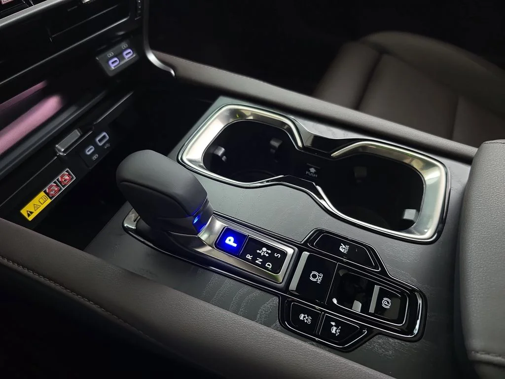 New 2026 Nori Green Pearl Lexus LUXURY image 24