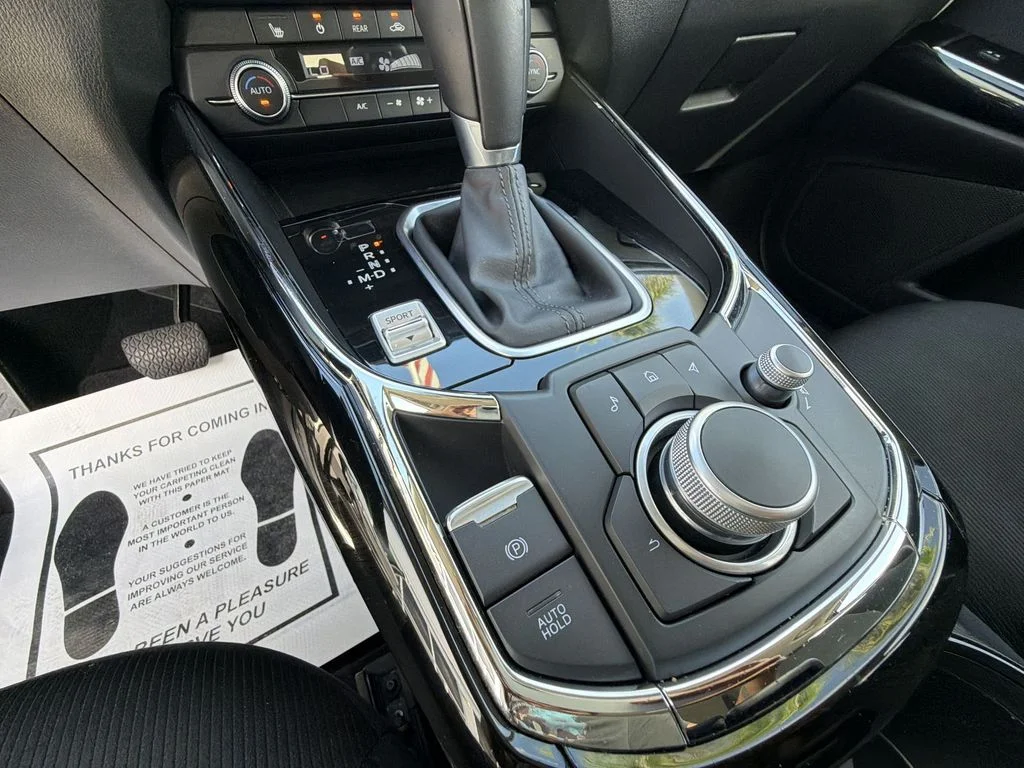 Used 2022 White Mazda Sport image 42