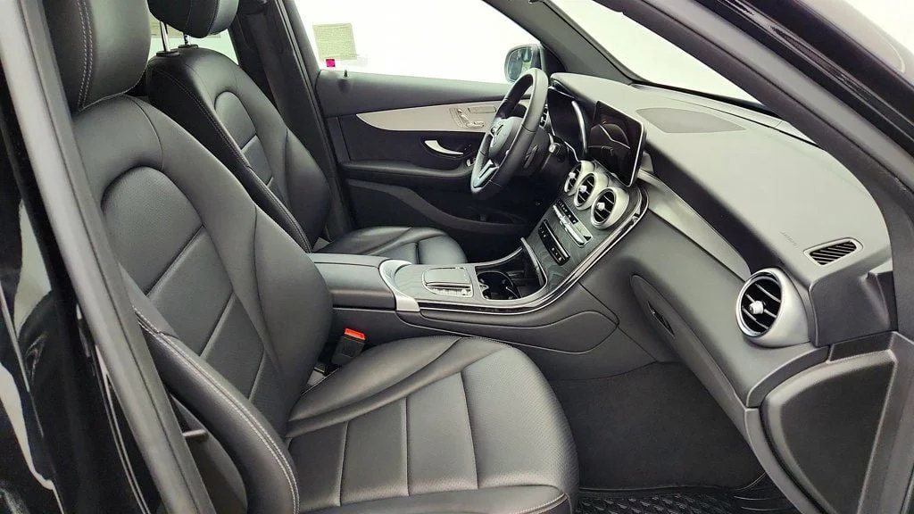 Used 2022 Black Mercedes-Benz GLC 300 SUV with 12.3