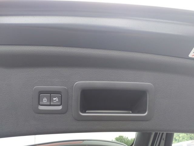 New 2026 Navy Blue Mica Mazda 2.5 S Preferred AWD image 21