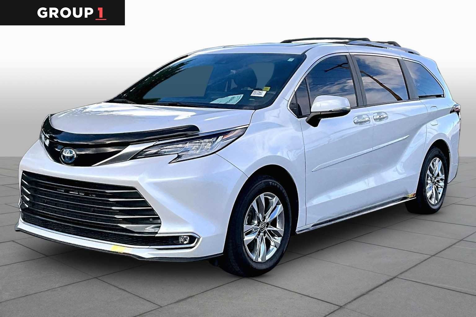 2025 Toyota Sienna Limited
