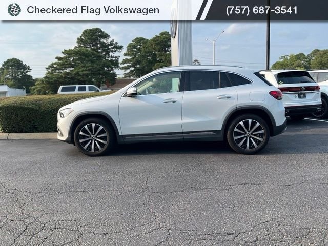 Used 2023 Polar White Mercedes-Benz GLA 250 4MATIC® image 4