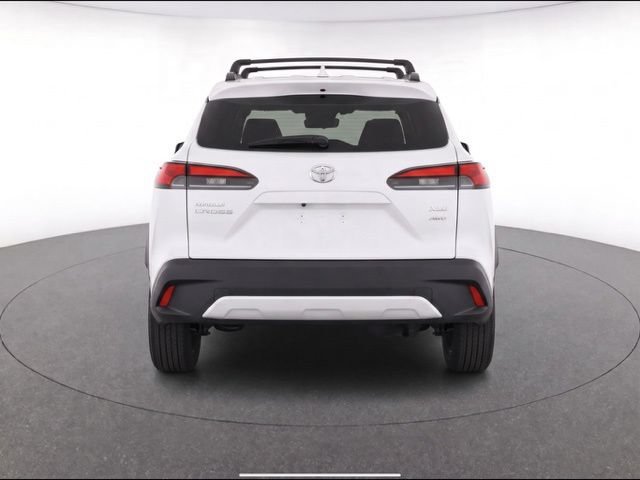 2024 Toyota Corolla Cross XLE - Photo 7