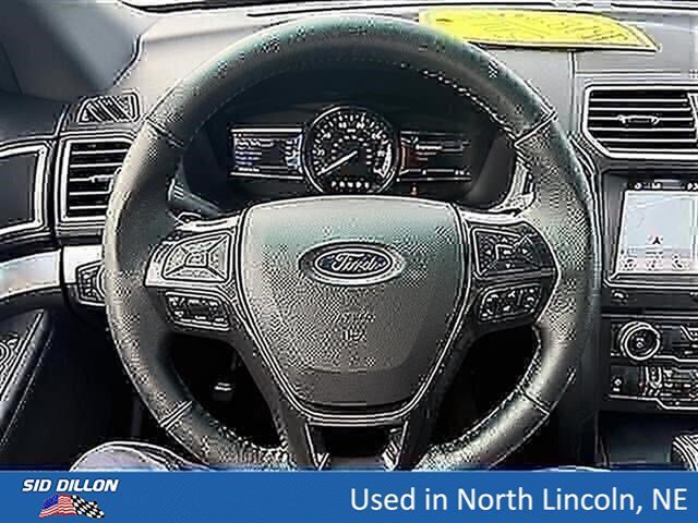 Used 2017 Ingot Silver Metallic Ford XLT image 12