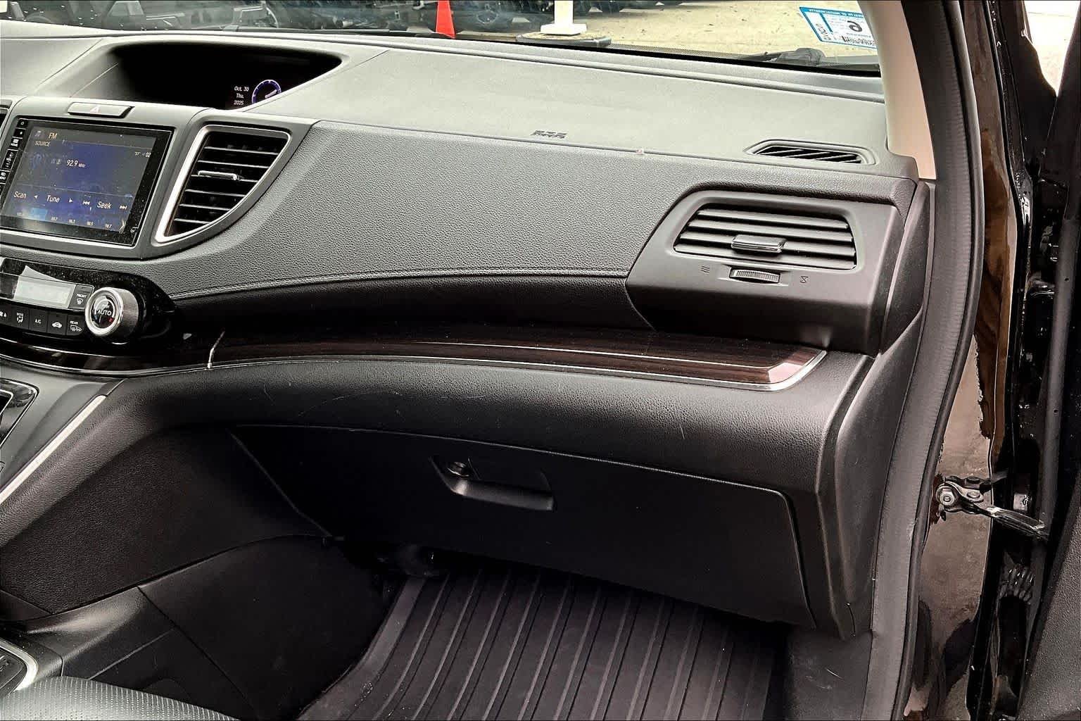 Used 2015 Modern Steel Metallic Honda EX-L image 18