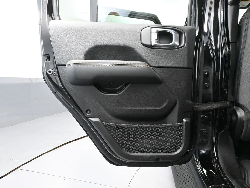 Certified Used 2024 Black Jeep Sahara image 34