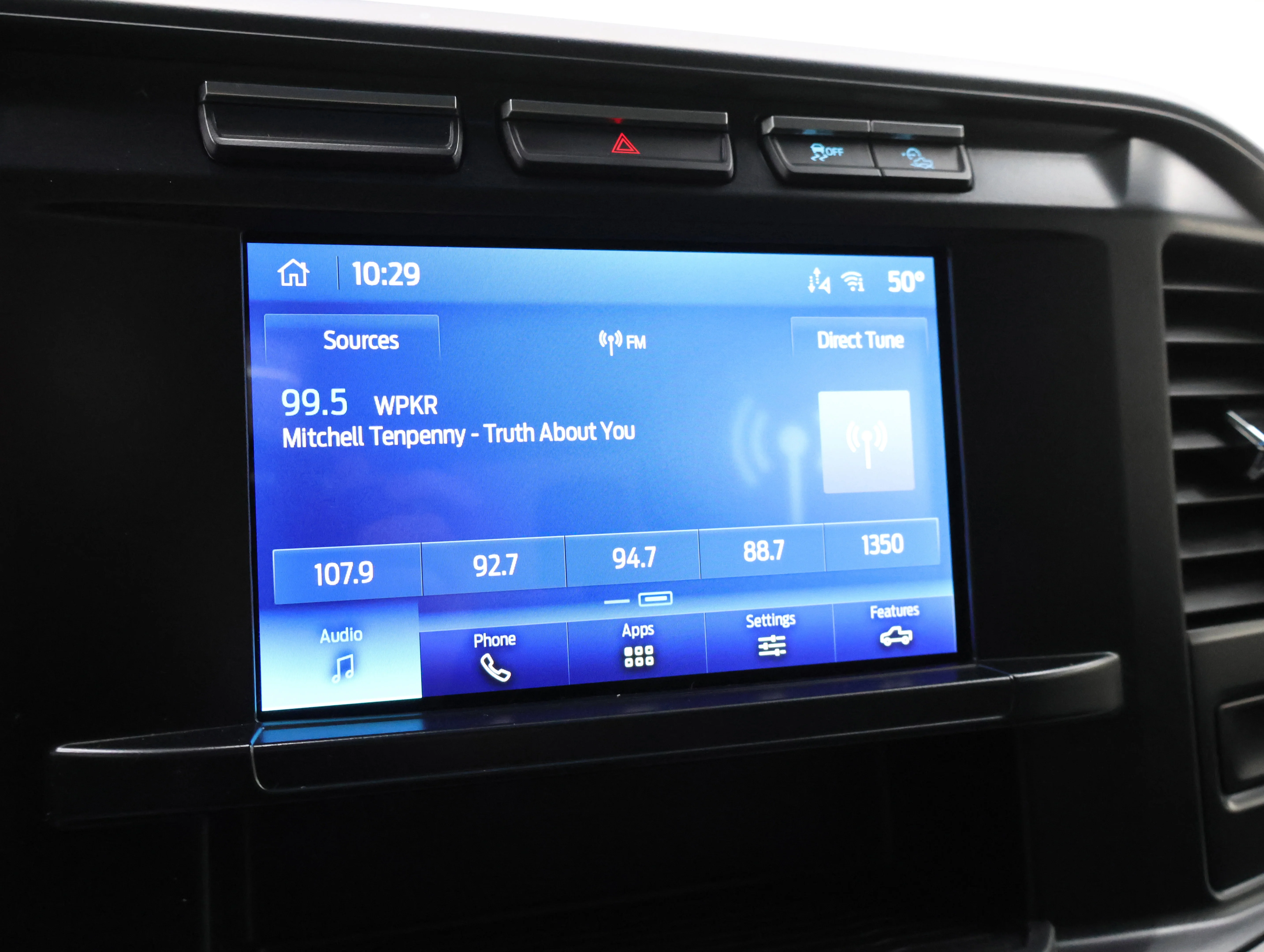 Used 2024 Agate Black Metallic Ford XLT image 11