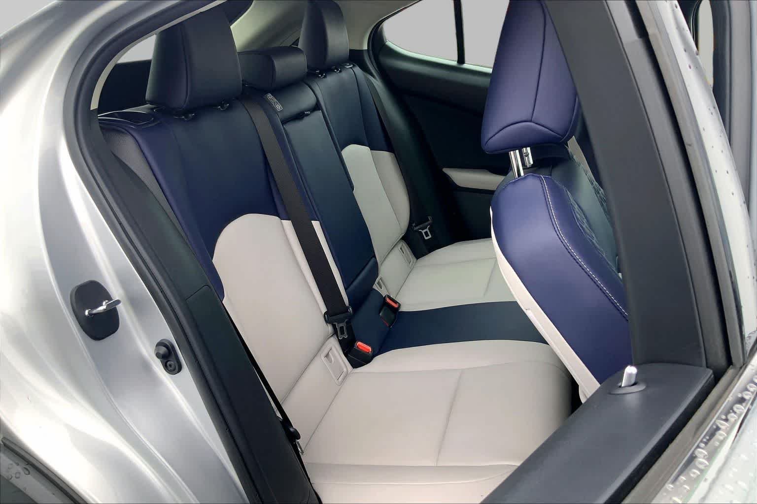 Used 2020 Silver Lining Metallic Lexus  image 19