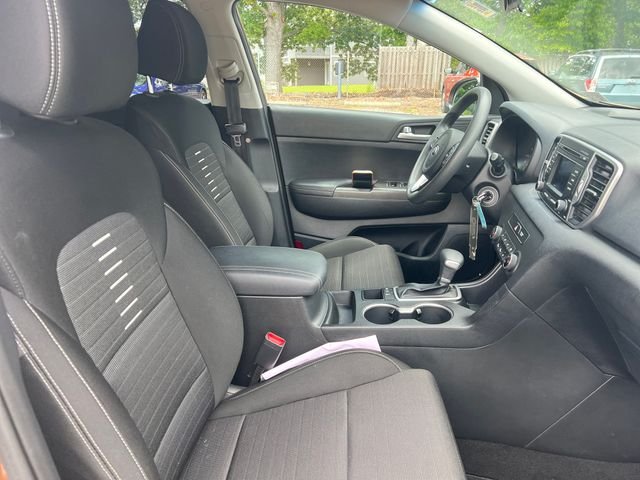 Used 2018 Brown Kia LX image 27