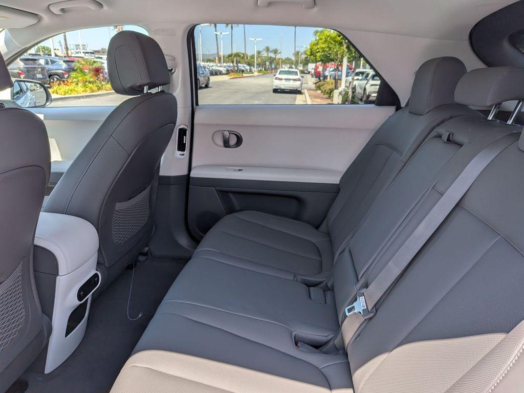 New 2026 White Hyundai SEL image 29