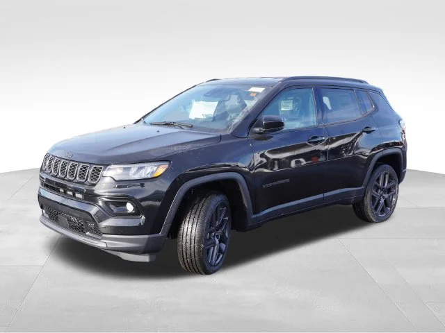 New 2026 Diamond Black Crystal Pearl-Coat Exterior Paint Jeep Limited image 7