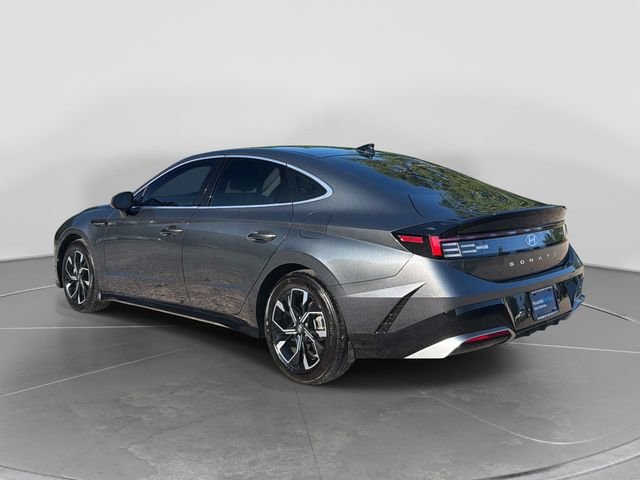 Certified Used 2025 Gray Hyundai SEL image 6