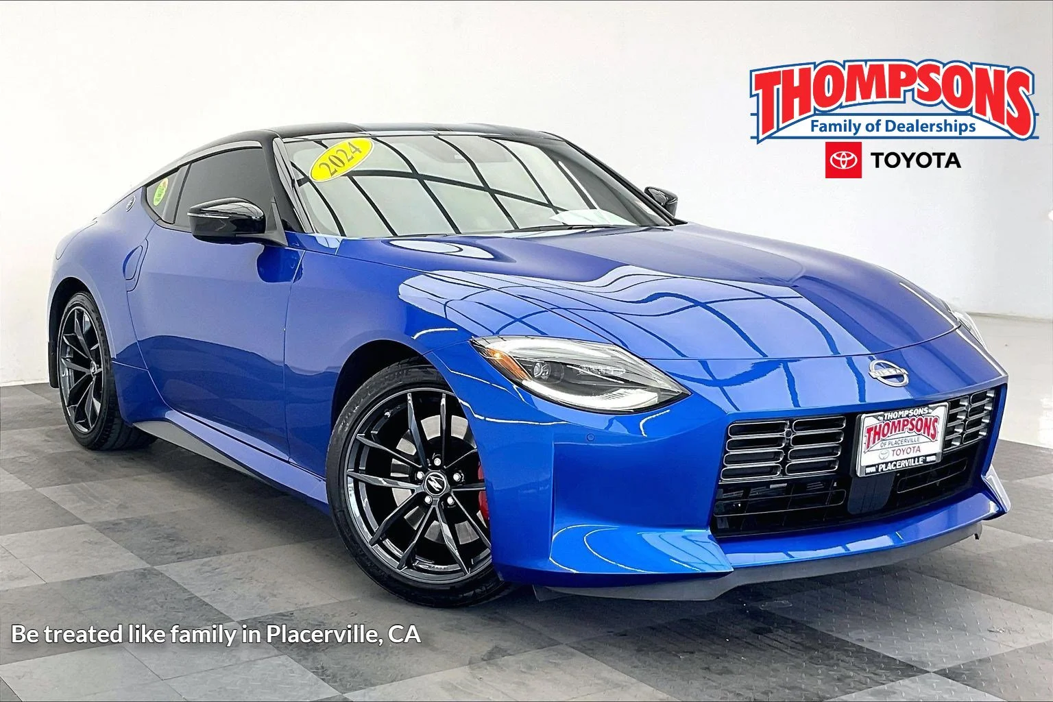 Used 2024 Seiran Blue Metallic/Super Black Nissan Performance image 1