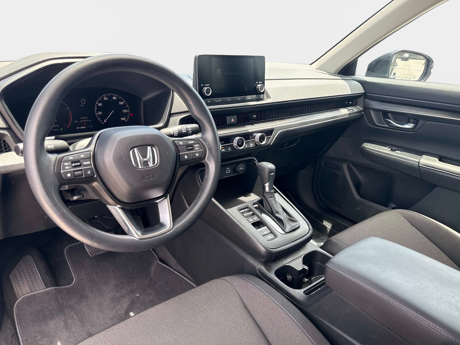 2024 Honda CR-V LX - Photo 15