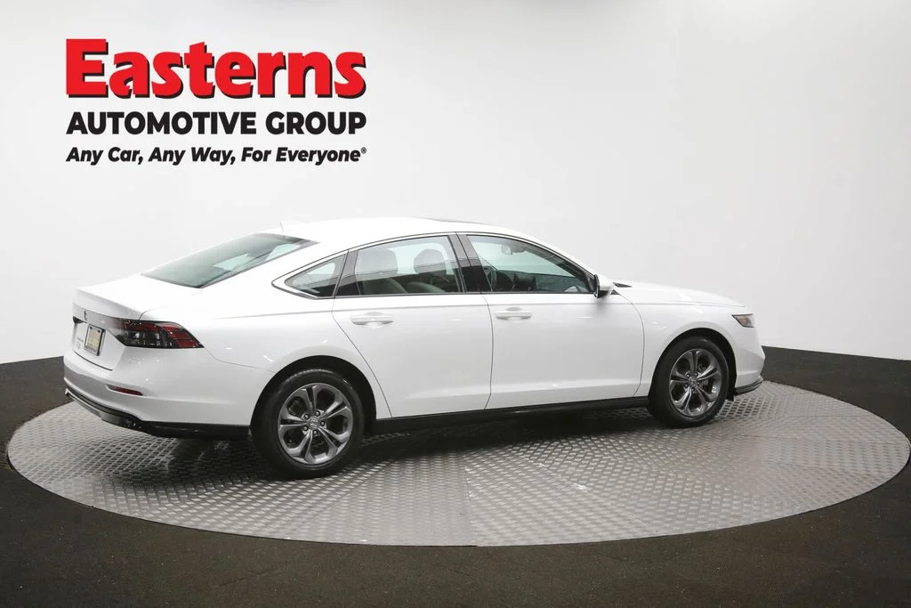 Used 2024 White Honda EX image 42