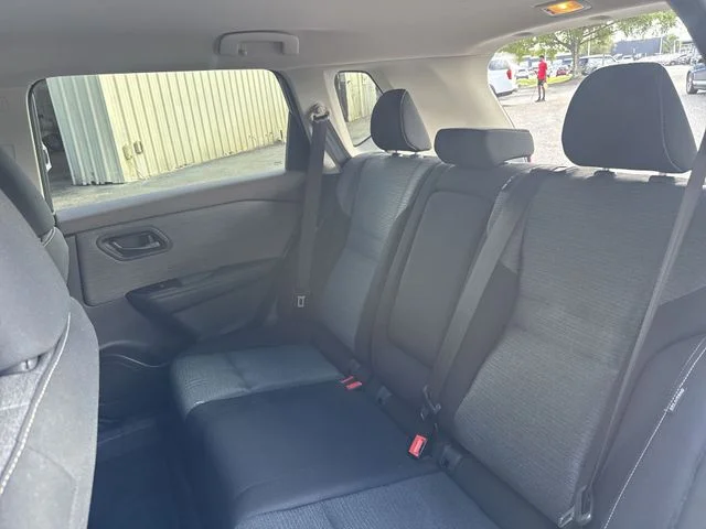 Used 2021 Black Nissan S image 13