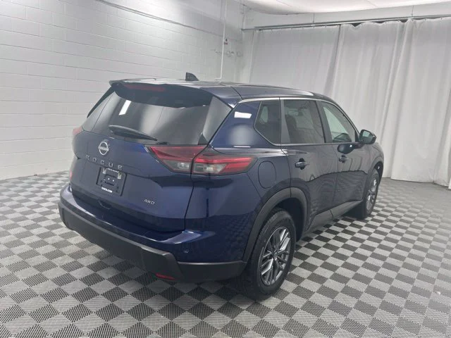 Used 2026 Blue Nissan SV image 5