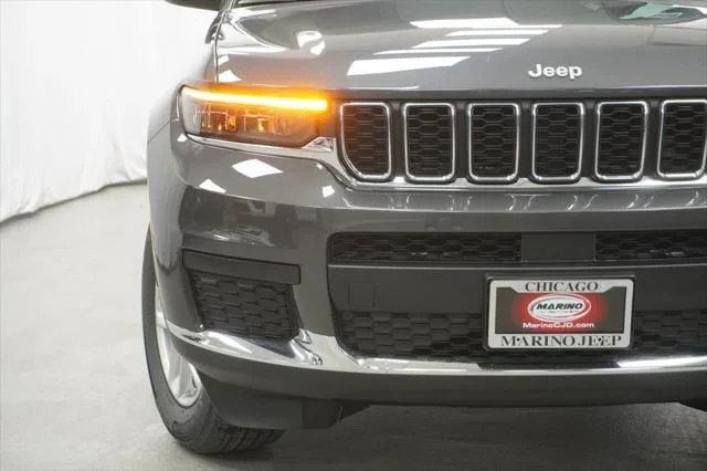 New 2026 Baltic Gray Metallic Clear-Coat Exterior Paint Jeep Laredo X image 6