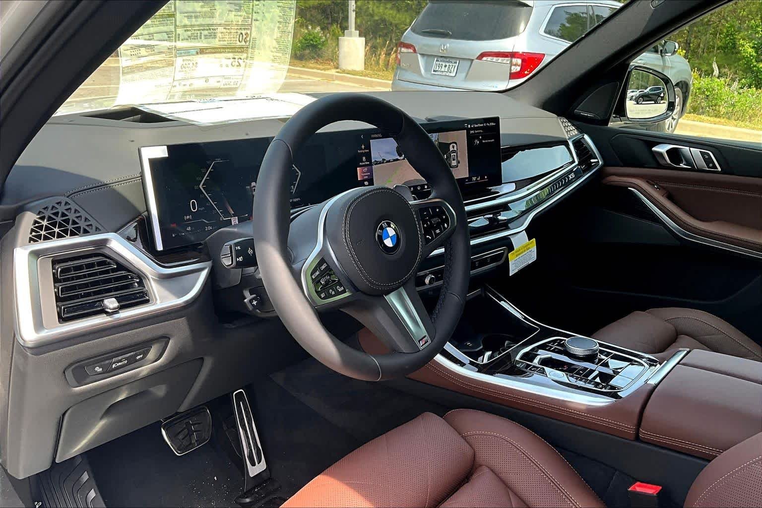 Used 2026 Alpine White BMW xDrive40i image 9