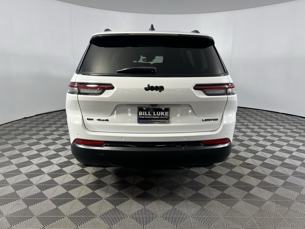 2022 Jeep Grand Cherokee Limited photo 4