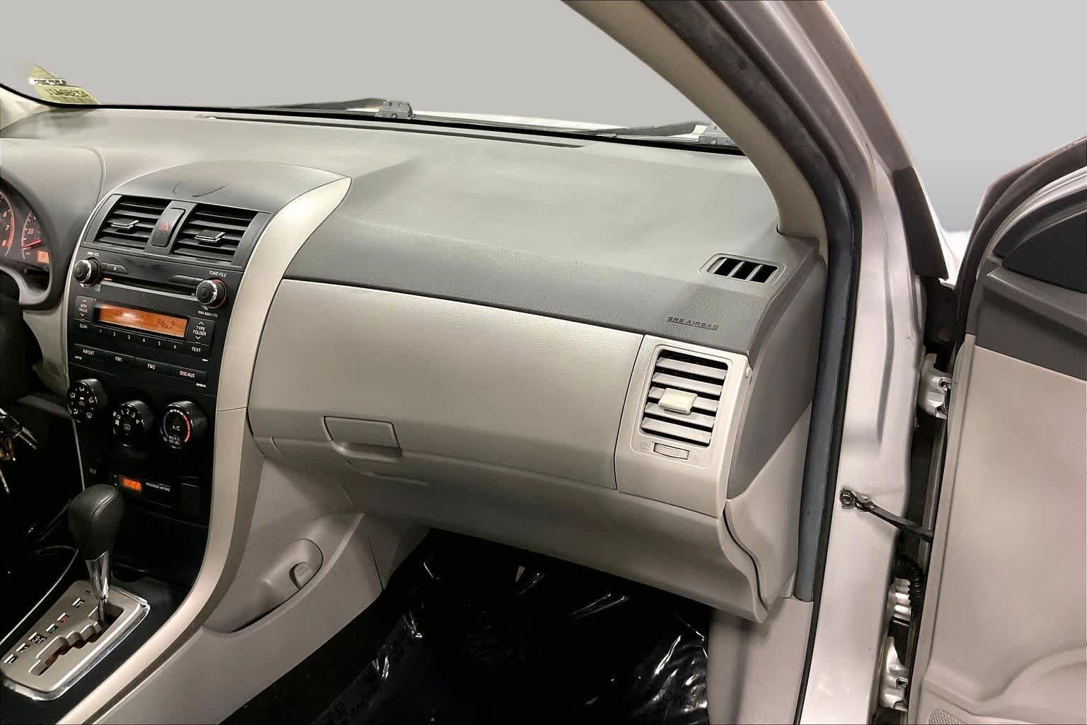 Used 2010 Classic Silver Metallic Toyota LE image 17