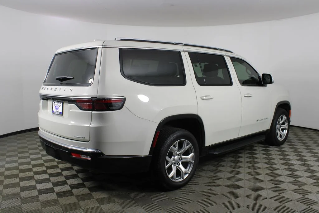 Used 2022 White Jeep Series II image 5