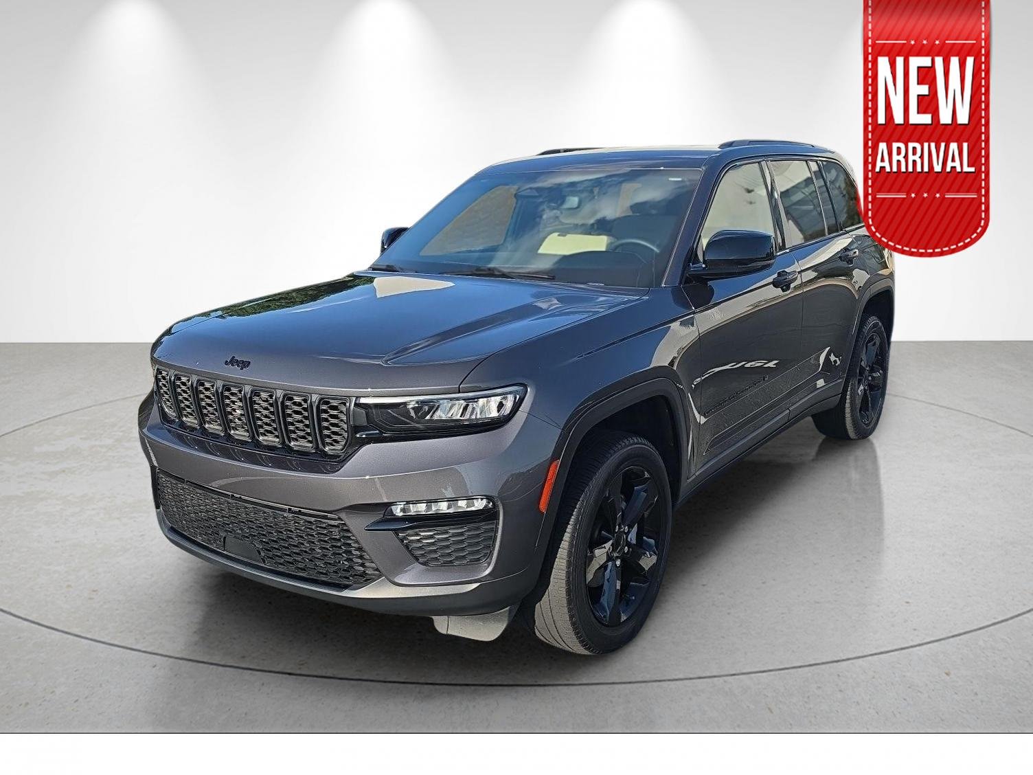 Used 2023 Baltic Gray Metallic Clearcoat Jeep Limited image 1