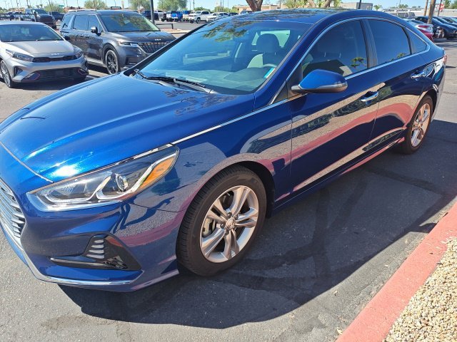 Used 2018 Lakeside Blue Hyundai SEL image 3