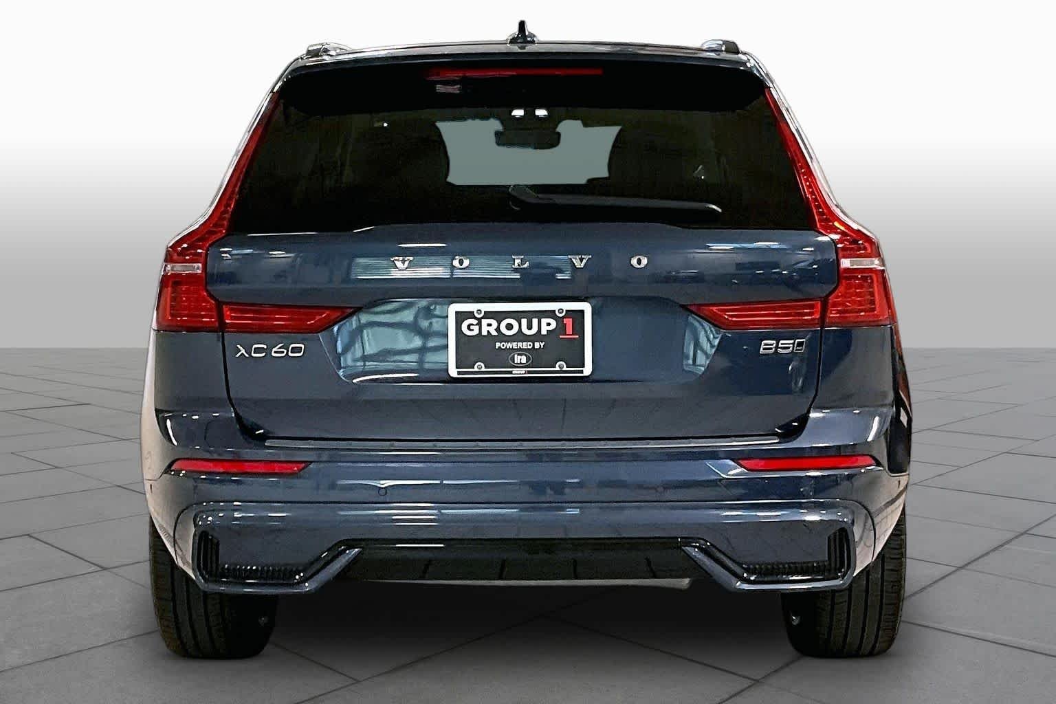 Pre-Owned 2024 Volvo XC60 Ultimate Dark Theme