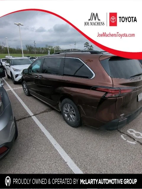 Used 2022 Brown Toyota XLE image 1