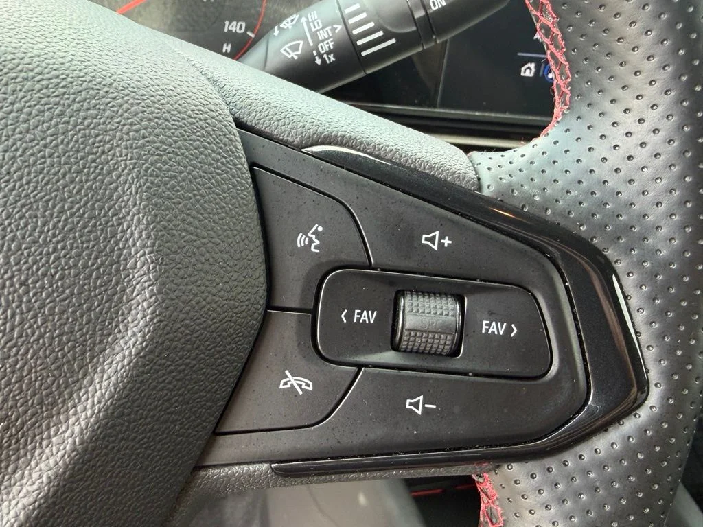 Used 2024 Red Chevrolet 1RS image 18