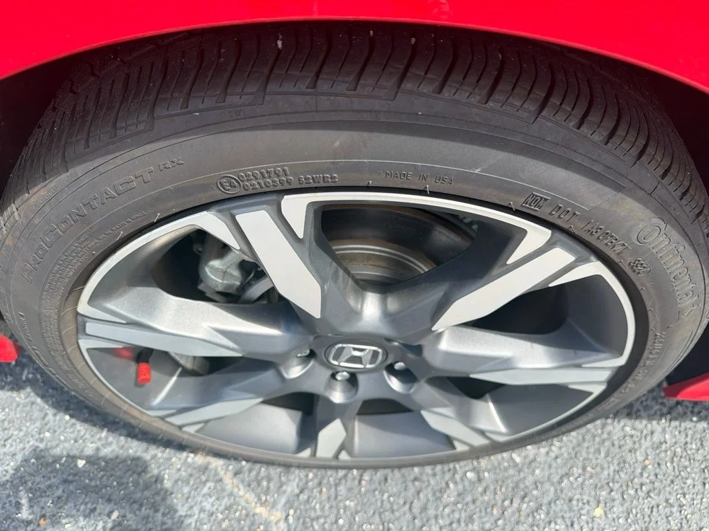 Used 2025 Red Honda  image 14